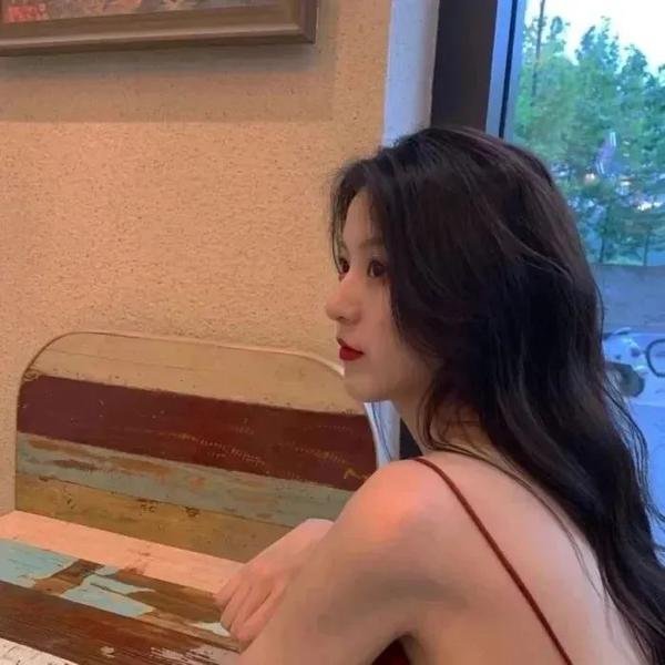 蓬门碧玉